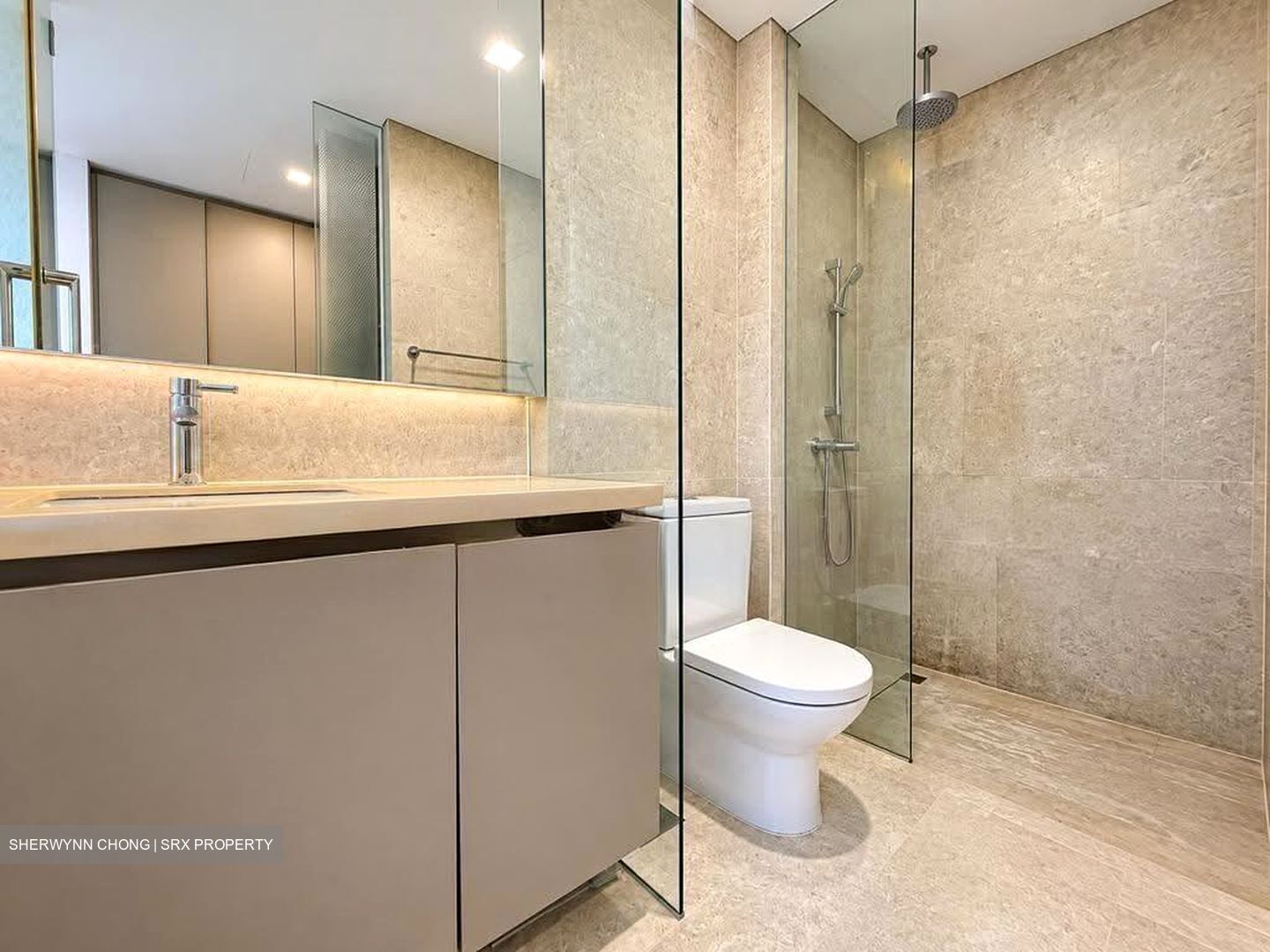 Stratum (D18), Condominium #635399541